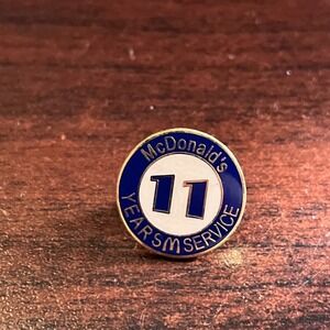 McDonald's‎ 11 Years Of Service Employee Lapel Hat Pin